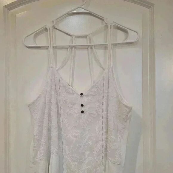 Maurices Women’s White Rayon Lined 3 Button Down Spaghetti Strap Mini Sundress - Picture 3 of 10